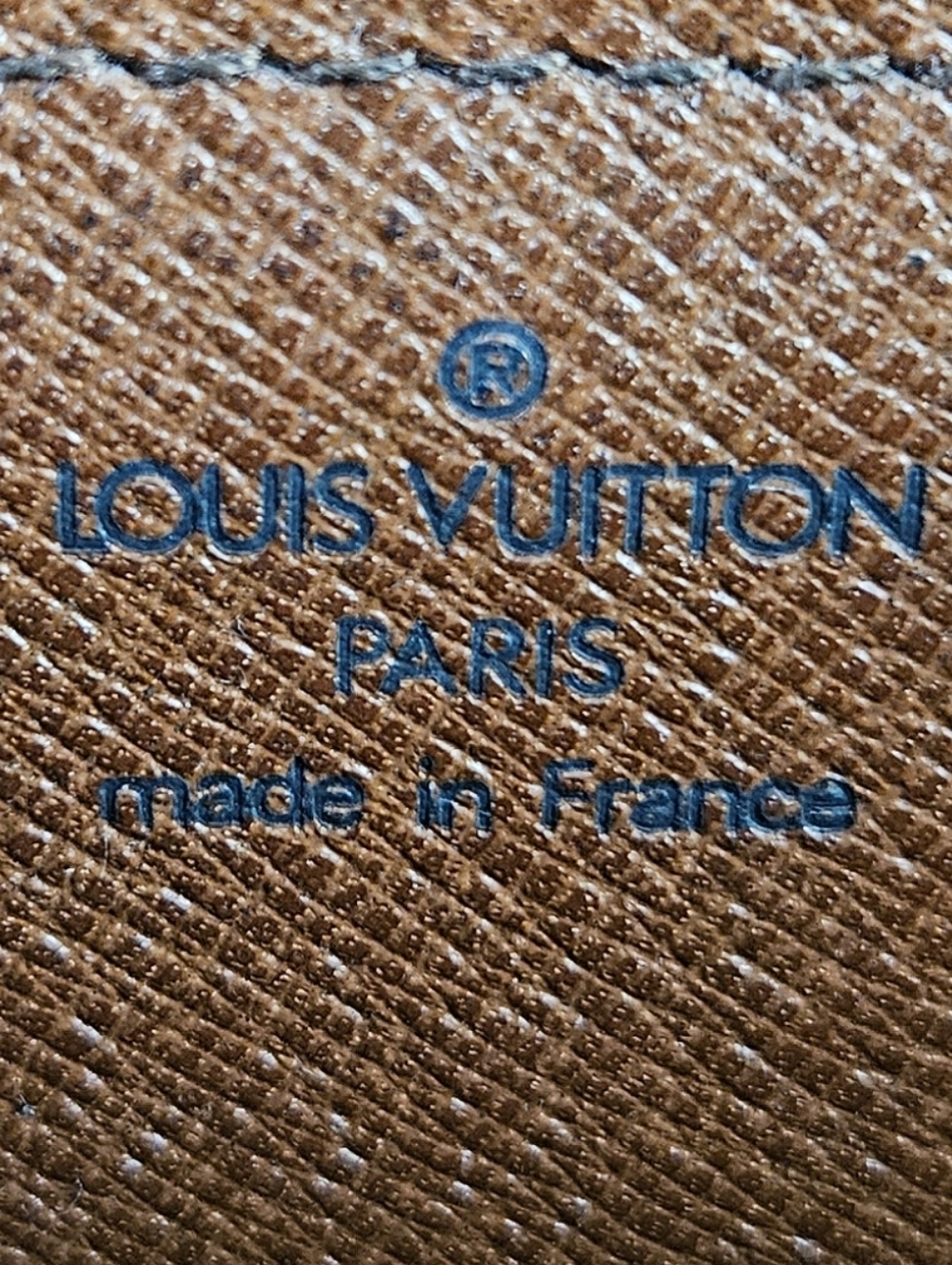 Authentic Louis Vuitton Bordeaux Monogram Canvas Crossbody/Clutch Bag - Picture 13 of 16